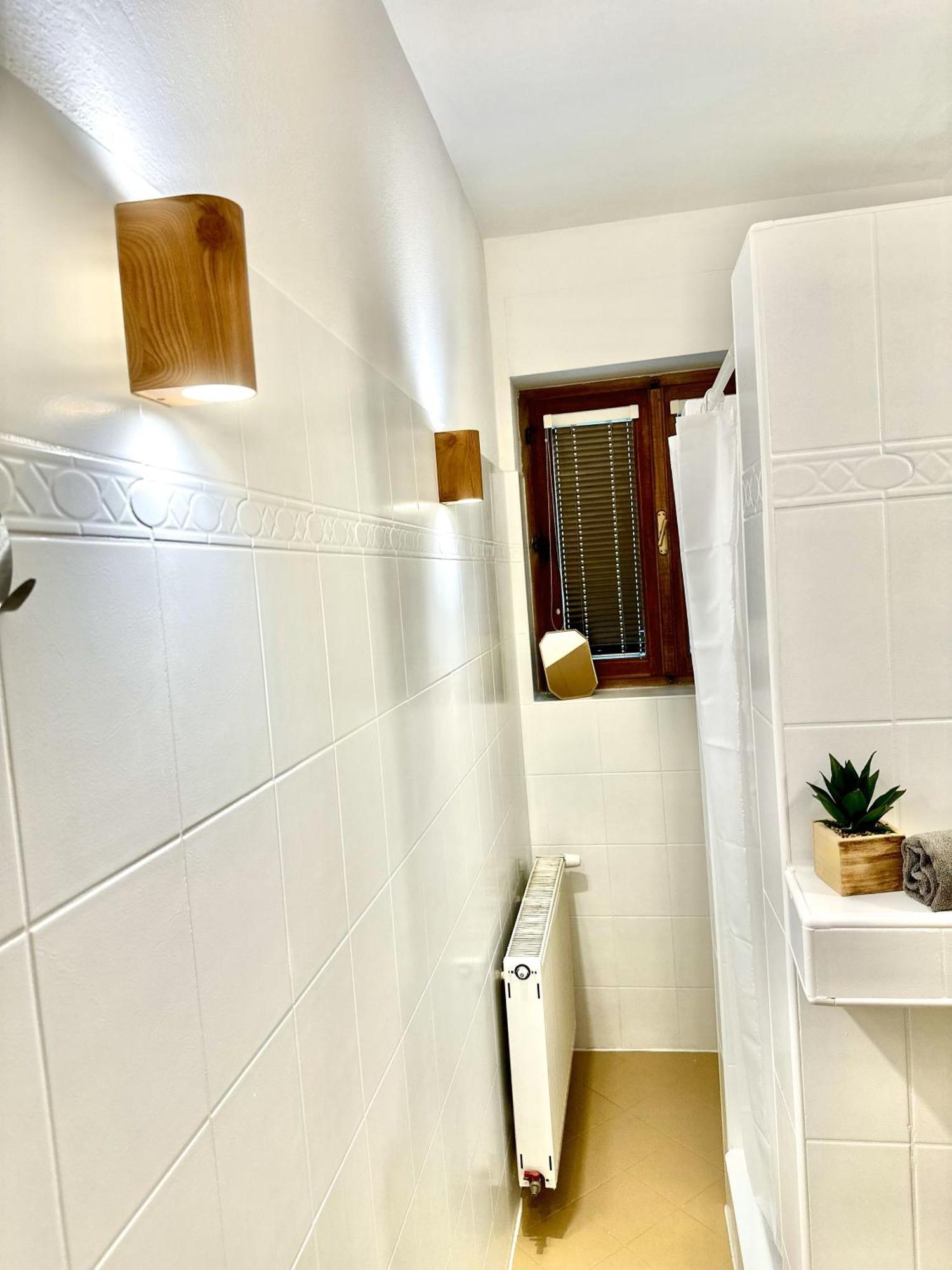 Apartment Kate - Old Town Bratislava Buitenkant foto